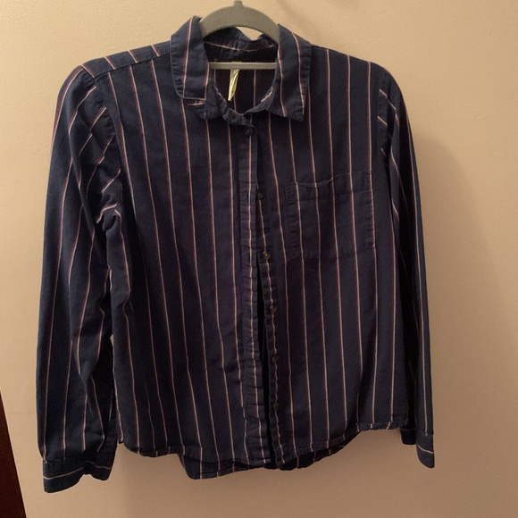 Girl Krazy blouse, size Medium - Picture 1 of 4